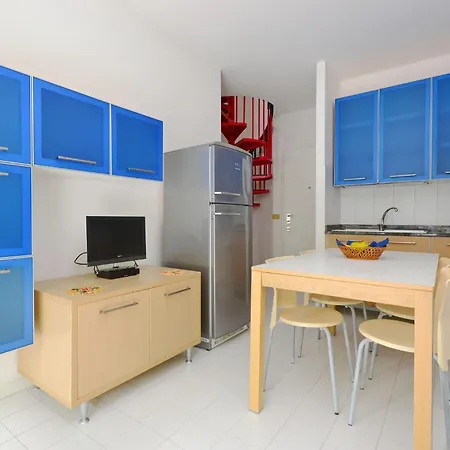 דירה Spacious Flat For Groups With Balcony *